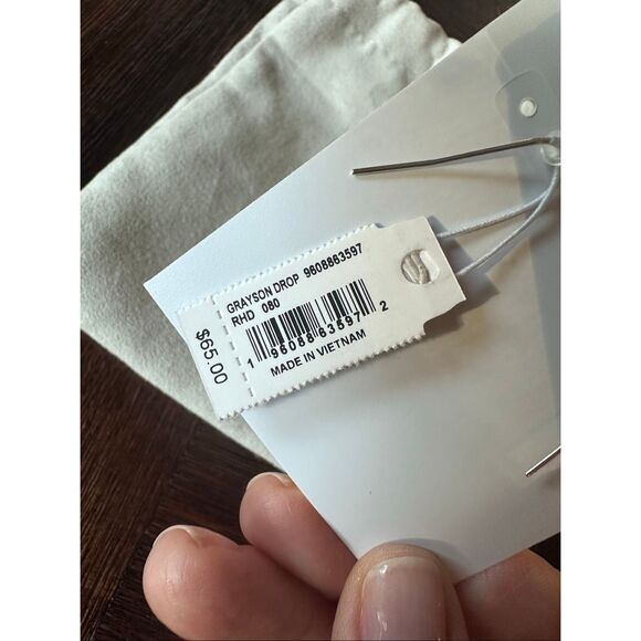 Kendra Scott Grayson Silver Drop Earrings - Picture 4 of 5